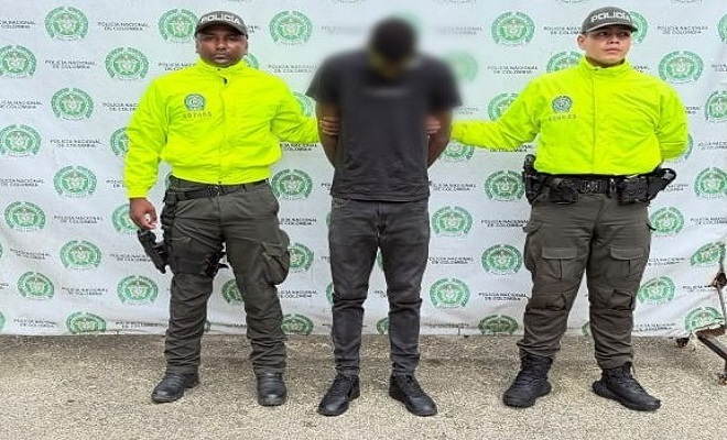 Dos policías y un capturado presunto integrante de grupo delincuencial en Quibdó