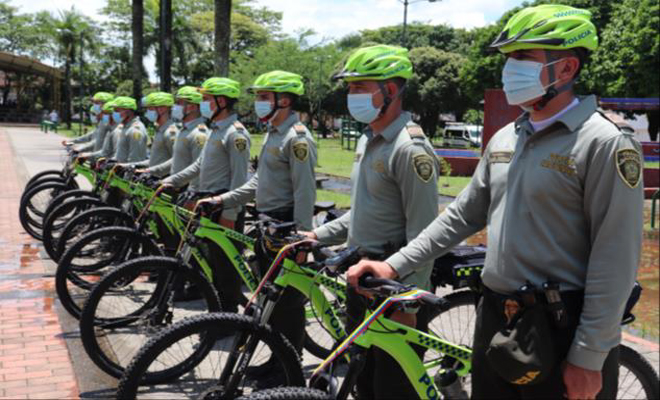 Policía recibió 100 bicicletas de la Alcaldía de Villavicencio para el fortalecimiento de la seguridad y convivencia ciudadana