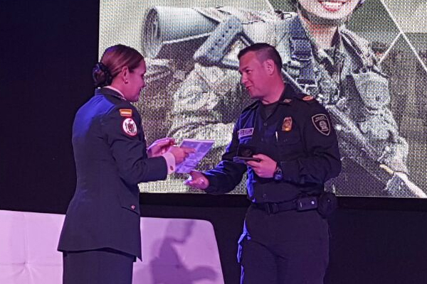 Seguimos en los homenajes a nuestras mujeres