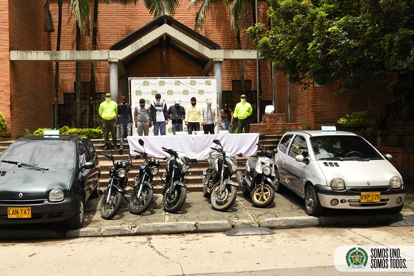 Durante el desarrollo de las diligencias fueron recuperados 03 vehículos y 05 motocicletas