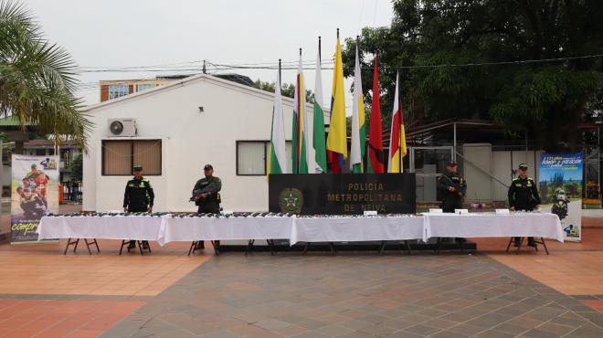 192 armas traumáticas y más 24.000 armas corto punzantes serán destruidas en las próximas horas. 