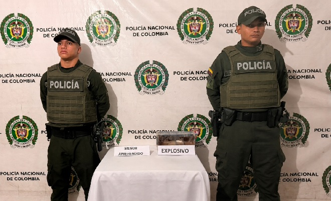 Los policías hallaron en poder del menor un artefacto explosivo improvisado
