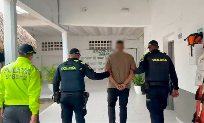 Capturado con fines de extradición es custodiado por la Policía Nacional.