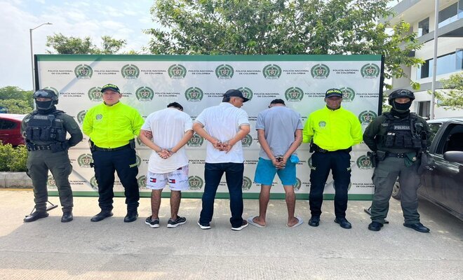 cuatro policías, tres capturados alias los perros en el Casanare 