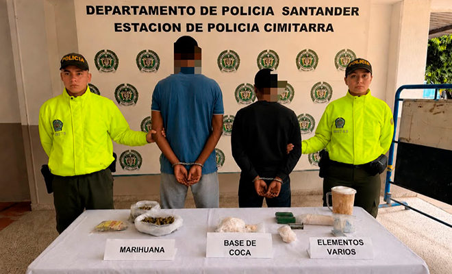 Dos personas capturadas, lideres de la organización, presuntos dinamizadores del tráfico local de estupefacientes y sustancias alucinógenas incautadas.