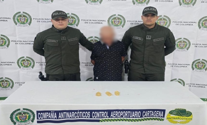 Dos policías, un capturado y elementos incautados