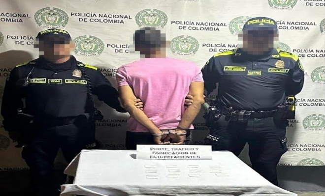 dos  uniformados  y un ciudadano capturado por el delito de delito de tráfico, fabricación o porte de estupefacientes