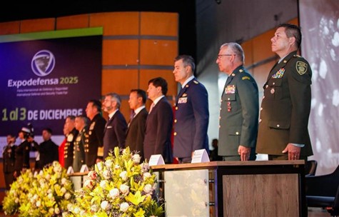 Director Polic&iacute;a Nacional Expodefensa