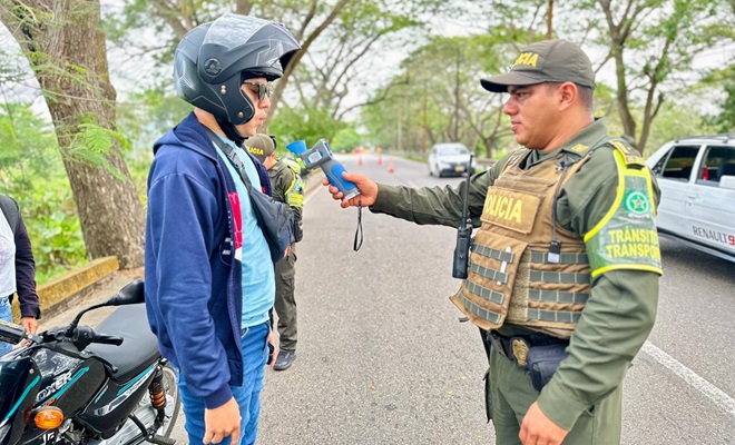 Policía con la ciudadania