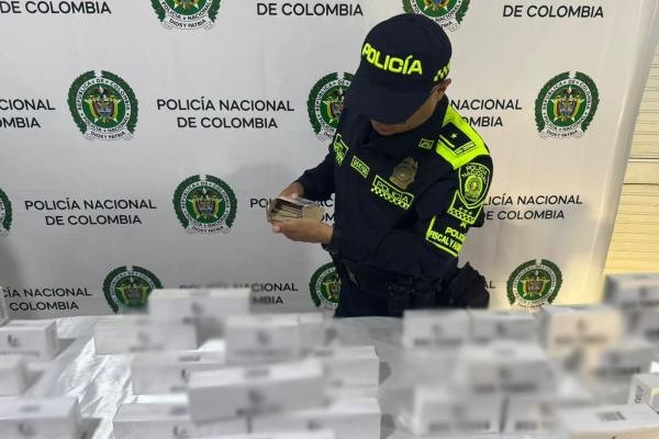 no contaba con documentaci&oacute;n de ingreso legal al pa&iacute;s 