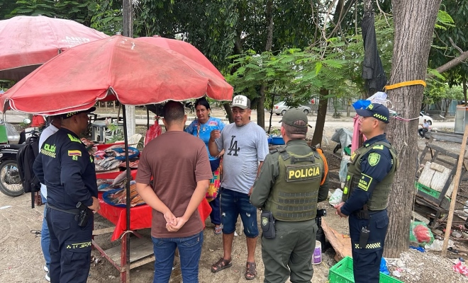 policías y comunidad fortaleciendo lazos de confianza 