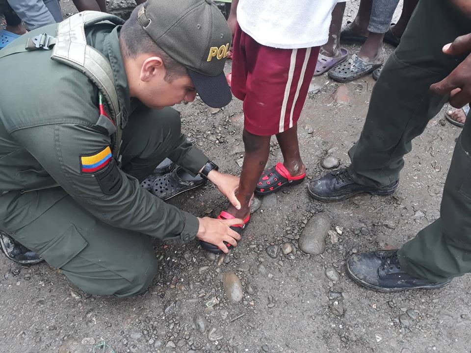 valle-del-cauca-en-buenaventura-realizamos-actividad-de-acercamiento-con-la-comunidad
