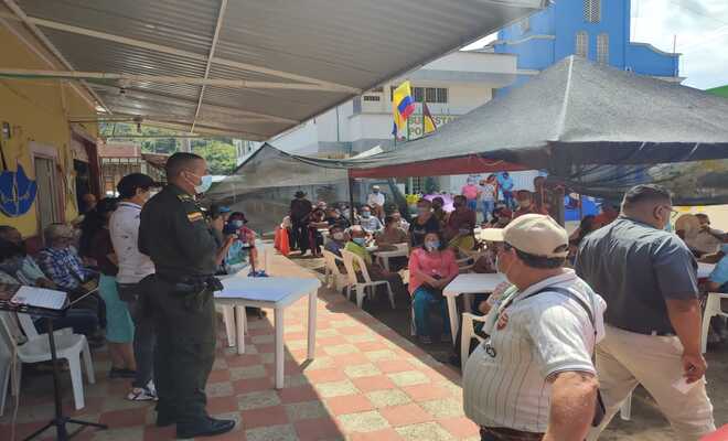 Actividades lúdicas y bailes típicos fueron algunas de las actividades de la jornada