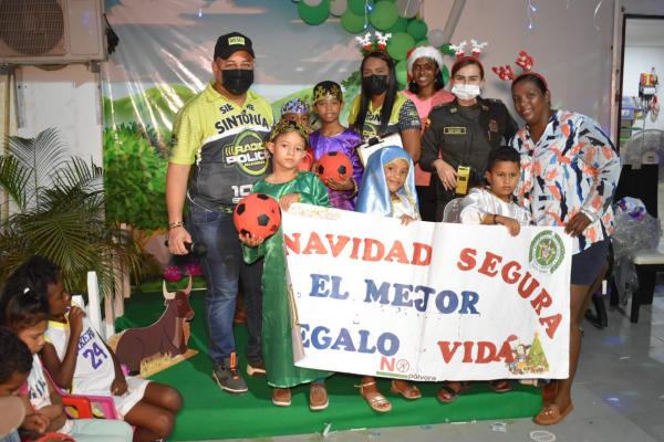 La emisora Radio Policía Cartagena realizó el Concurso Pesebres Navidad Segura