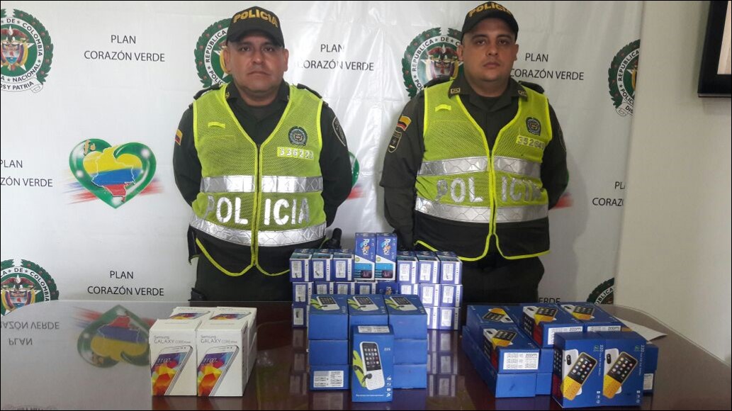 113 terminales móviles ilegales fueron incautados por la Policía Nacional