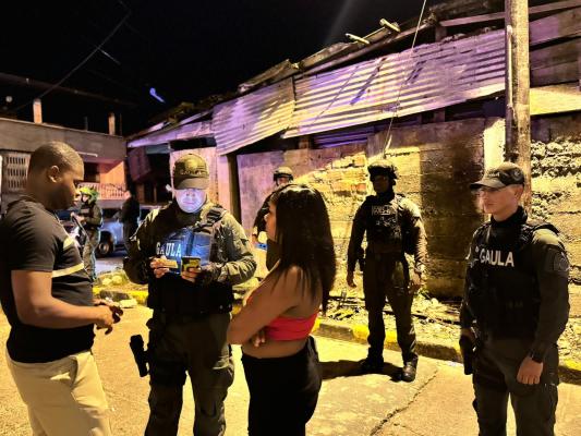 Durante el fin de semana donde hombres y mujeres policías estuvieron comprometidos con la reducción de los índices de criminalidad.