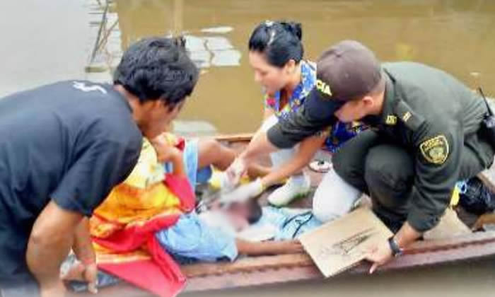 bebe-indigena-nacio-en-canoa-policia-colombia