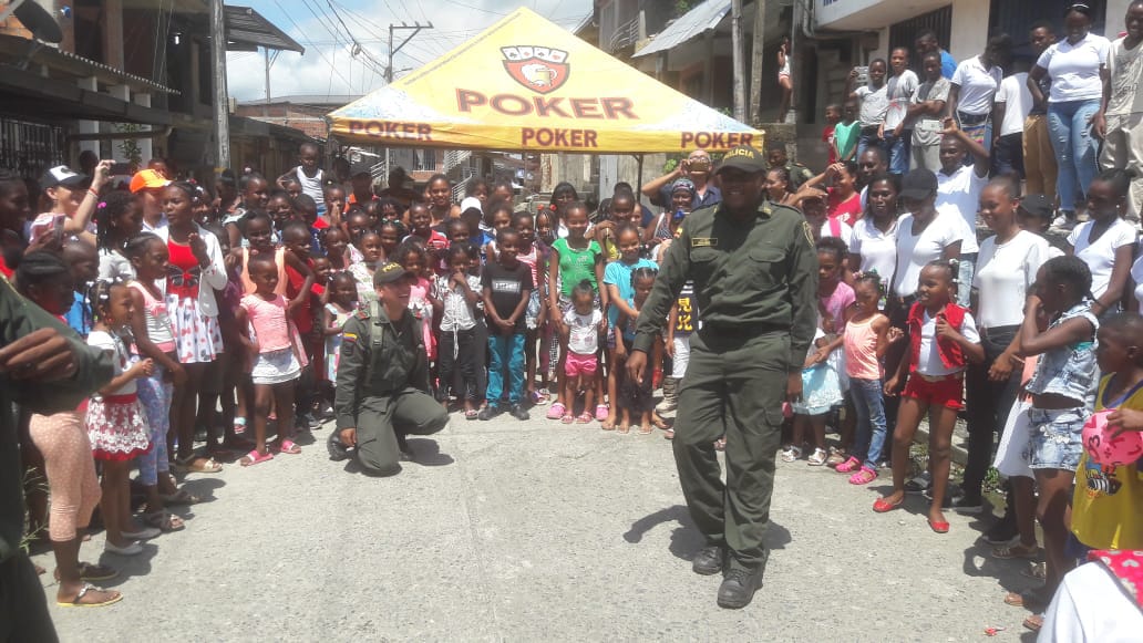 Valle-del-cauca-en-buenaventura-realizamos-olla-comunitaria