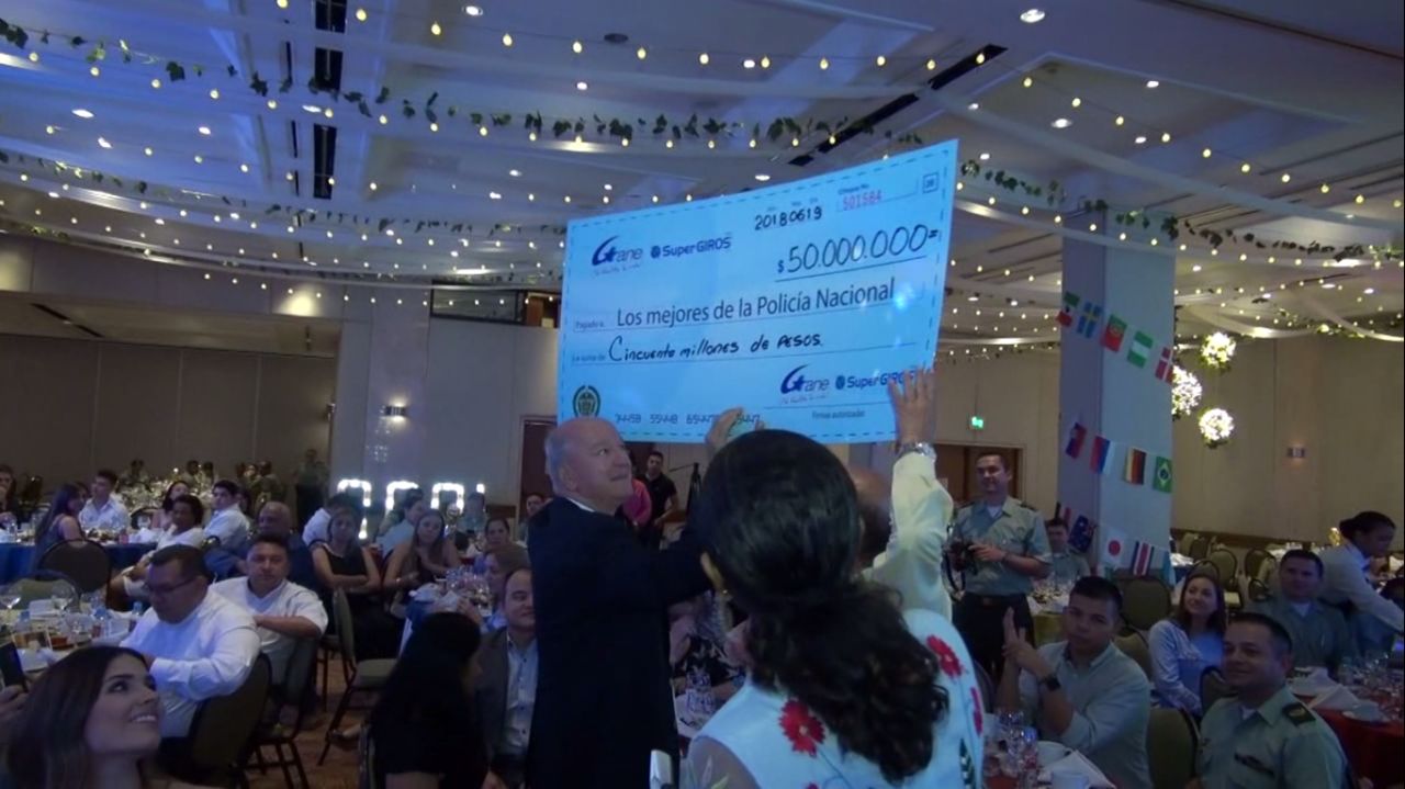 cafe-por-un-futuro-policia-valle