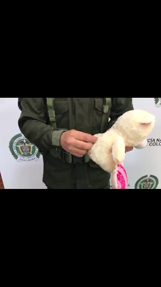 Capturadas-5-personas-con-cocaína-en-el-aeropuerto-internacional-el-Dorado  