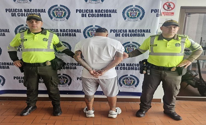 Evad&iacute;a a las autoridades con documentos falsos