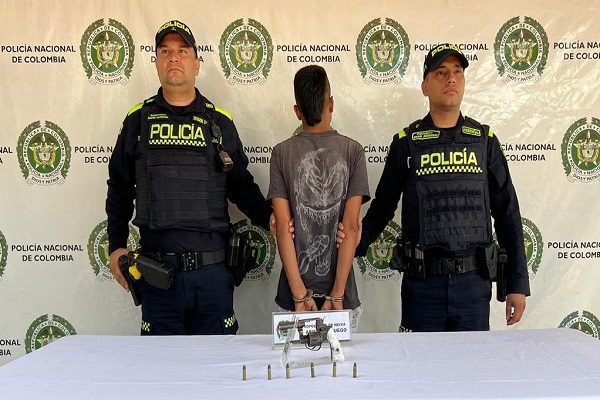 Capturado alias &ldquo;Juancho&rdquo; en Neiva tras persecuci&oacute;n policial; se le incaut&oacute; un arma de fuego
