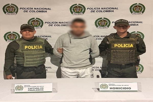 Dos Policías y un capturado en flagrancia presunto responsable de homicidio en el barrio Santa Isabel