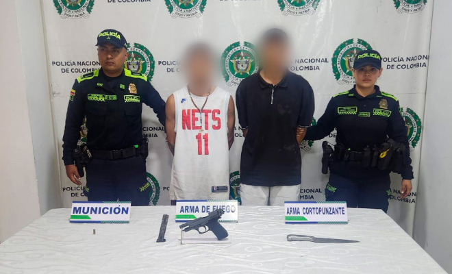 Capturados dos hombres señalados de intentar hurtar una motocicleta con armas en Bucaramanga