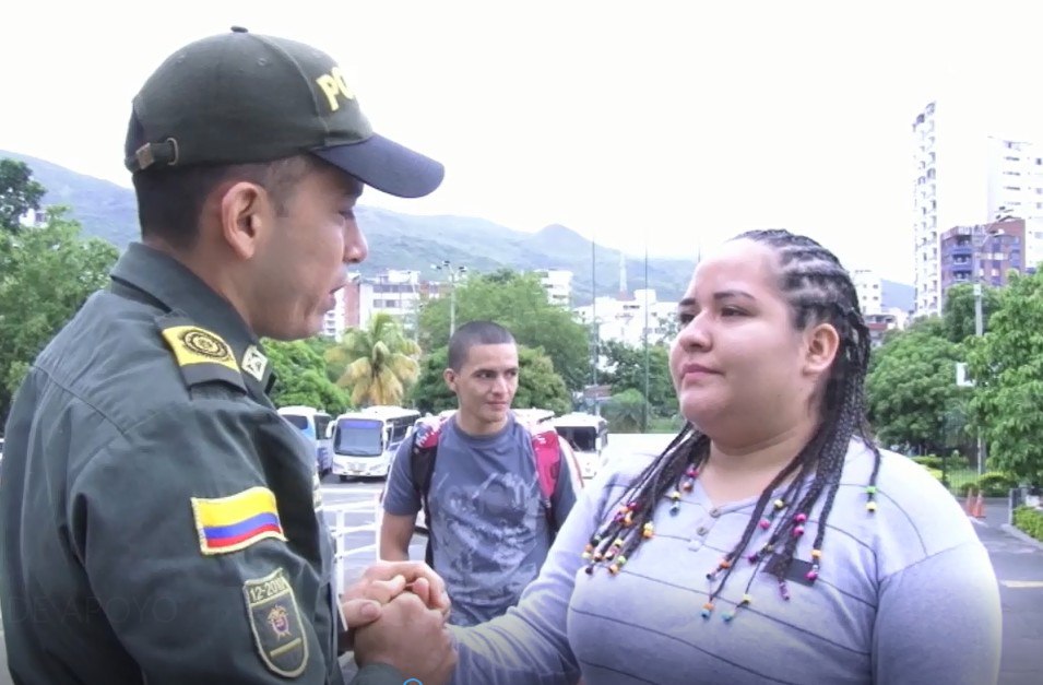Policía-comprometido-con-la-comunidad