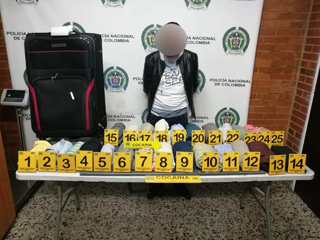 Capturamos-cinco-profesionales-llevando-cocaína-a-España