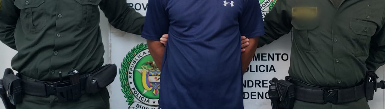 Presentamos a las autoridades una nuevo capturado en flagrancia por el delito de hurto 