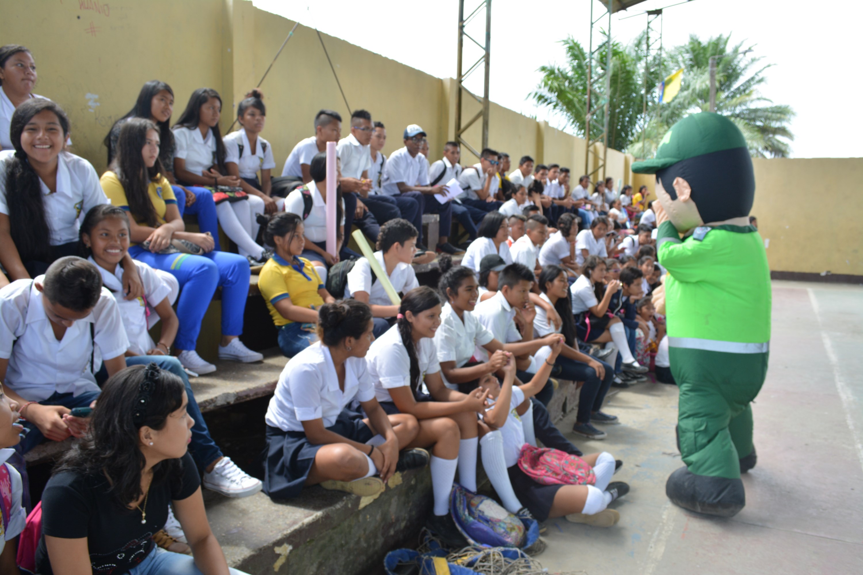 La actividad hace parte del plan escolarizado que lidera la policía de prevención 