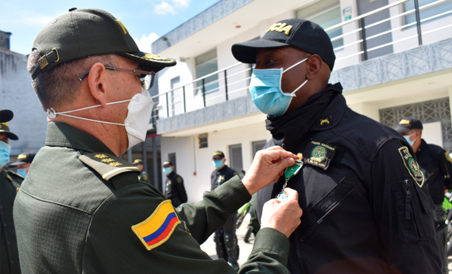 Alineados con la misionalidad institucional exaltamos el Honor de Ser Policía