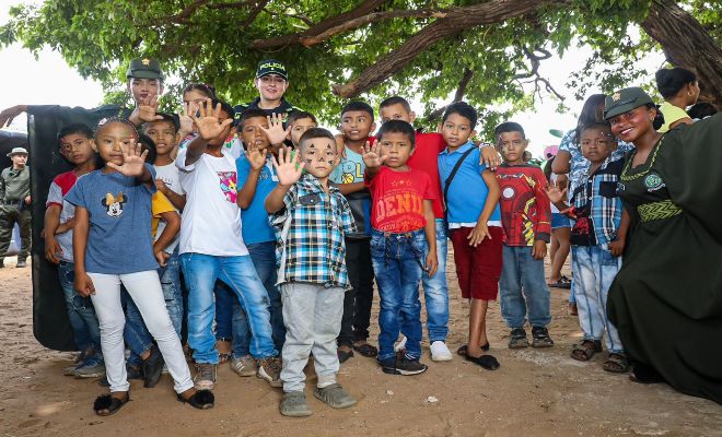 Gracias a la articulación con los comerciantes y la ciudadanía en general, donde se logró la recolección de materiales para la construcción y elementos para la adecuación del espacio académico