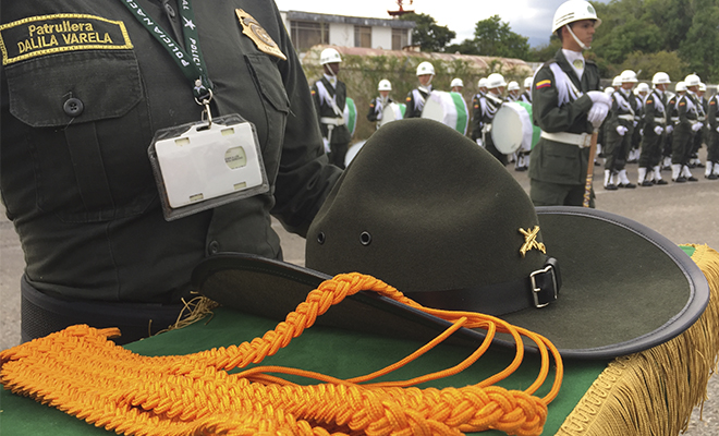 Con-honores-la Policía Nacional-dio-el-último adiós-a-nuestros-dos héroes-de-la patria