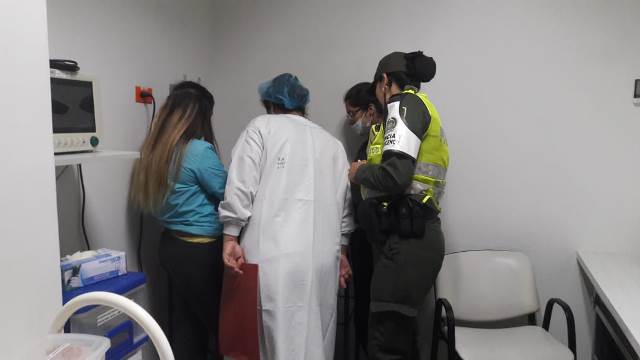 Rescatamos-a-un-neonato-que-fue-abandonado-por-su-progenitora