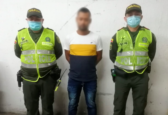 Con-la-ayuda-de-nuestra-comunidad-vamos-a-capturar-a-los-demás