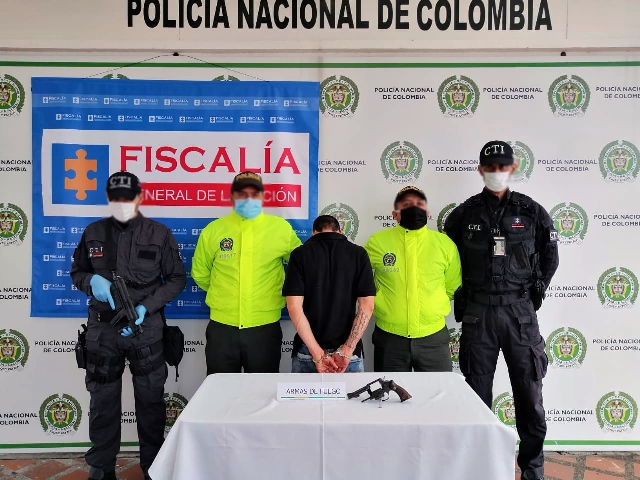 A-través-de-controles-realizados-en-zonas-urbanas-y-rurales-del-área-metropolitana-de-Pereira 