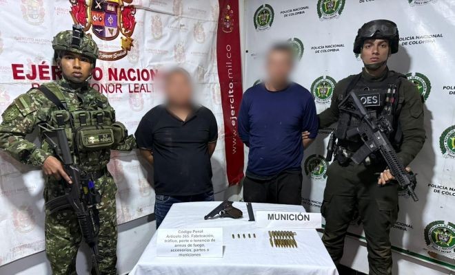 integrante del ejército nacional, dos capturados, un policía y elementos ilícitos