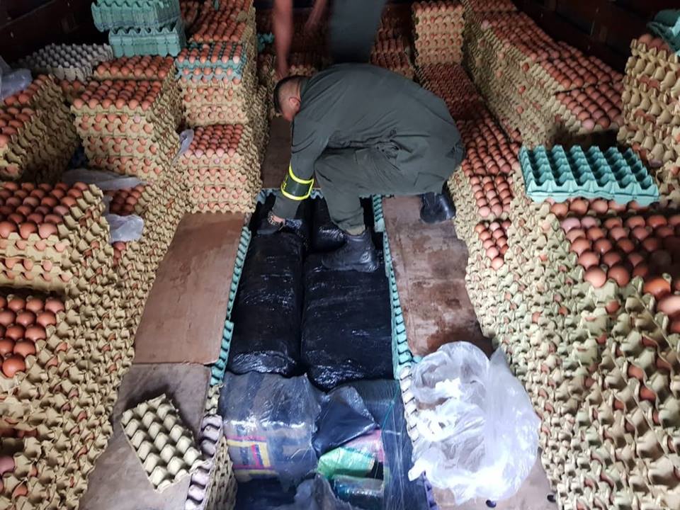 incautacion-900-kilos-marihuana-panales-huevos-policia-valle