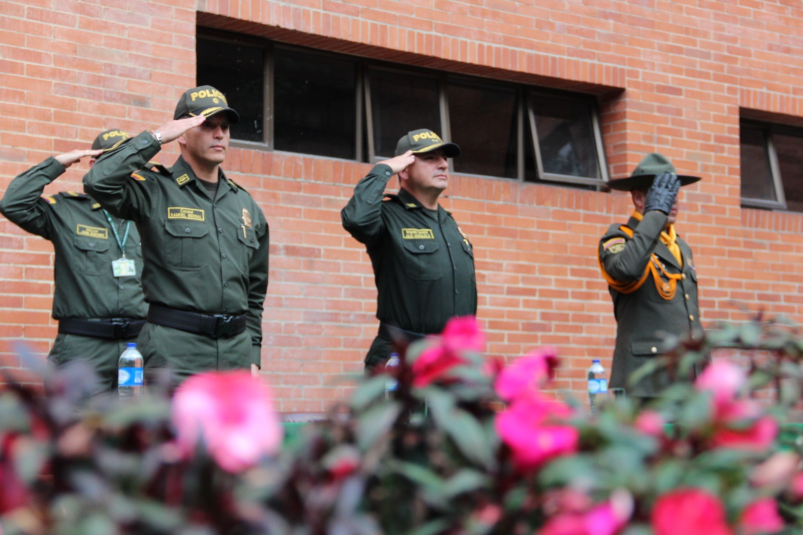 policia-nacional-realiza-homenaje-a-un-canino