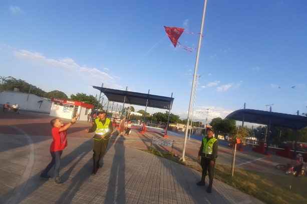 Llegamos-a-parques-de-la-ciudad-a-brindar-seguridad-y-motivar-el-buen-uso-del-tiempo-libre
