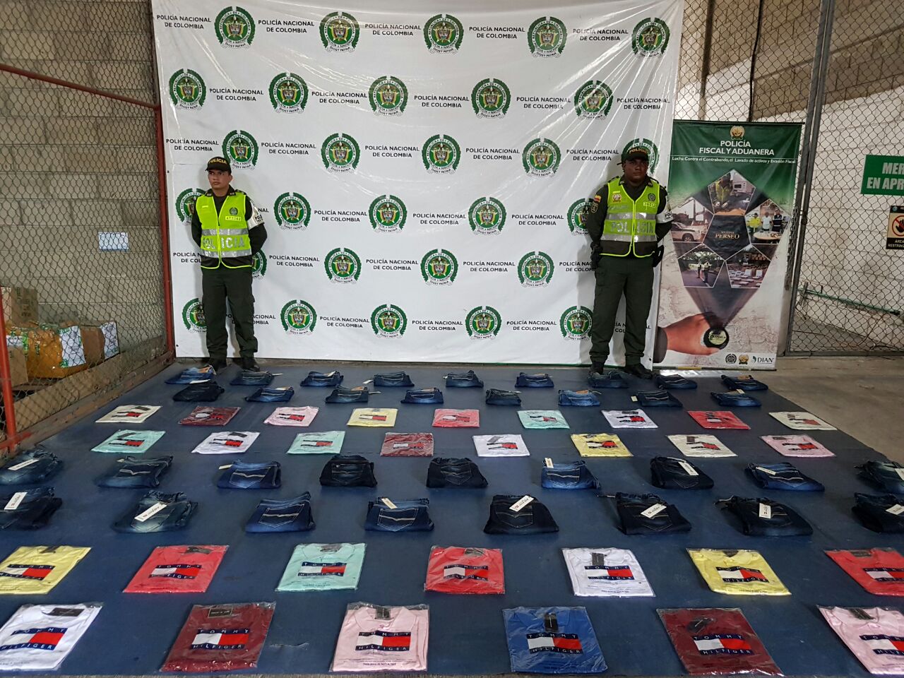 Confecciones, calzado, juguetes y otras mercancías avaluadas en más de 220 millones de pesos