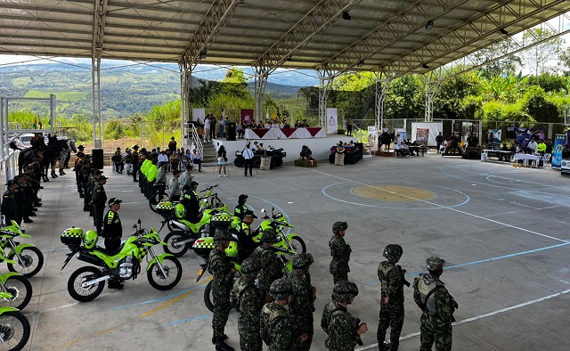 En compañía de las autoridades, en el municipio del Páramo, realizamos el lanzamiento del plan “Cosecha segura”.