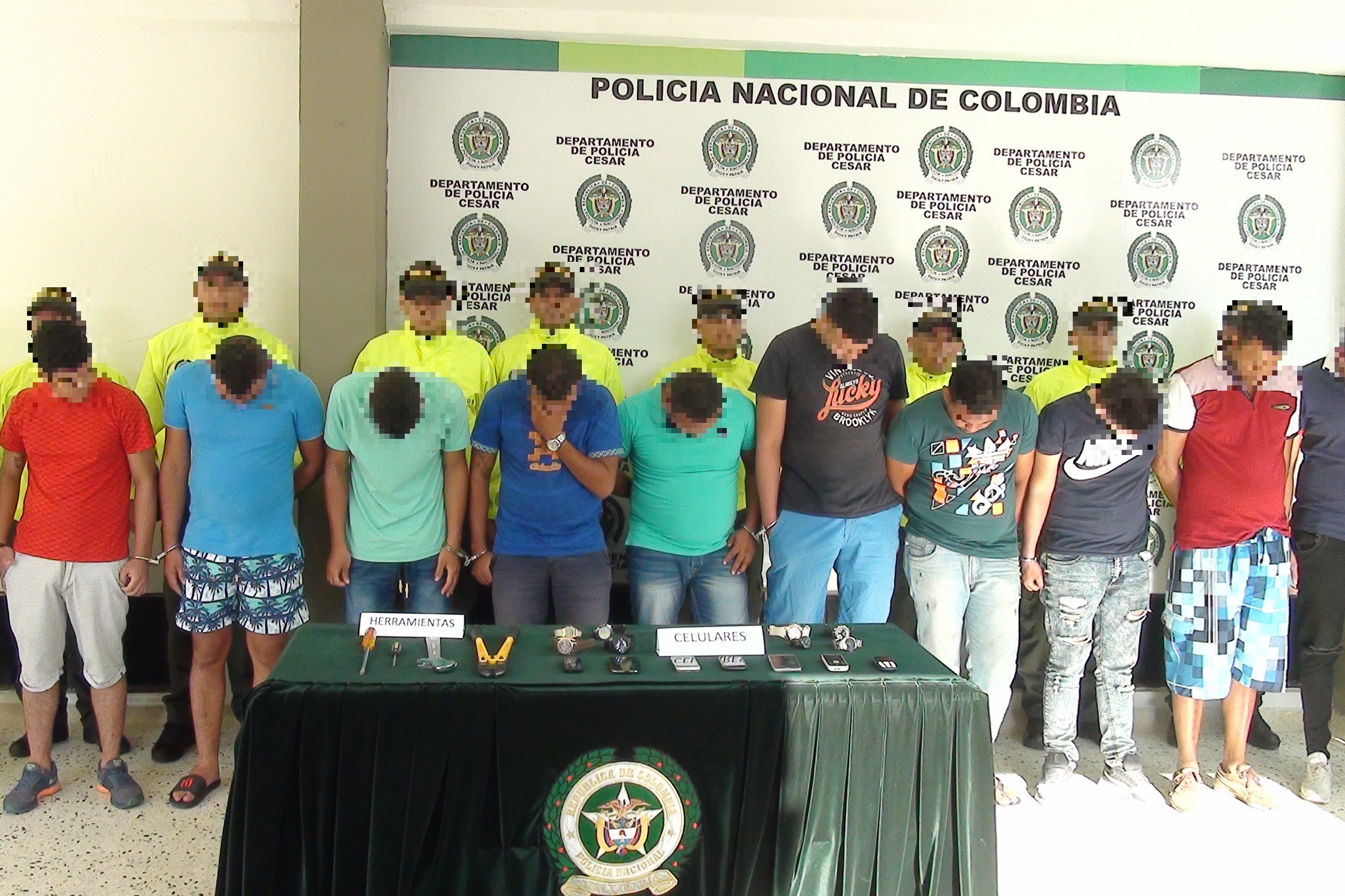 Policía-trabaja-por-un-festival-seguro-y-en-paz