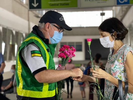 Junto con la Policía Cívica entregamos un mensaje de prevención 