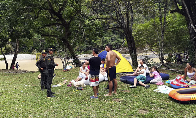 La Policía Nacional-garantiza-la seguridad-en-ríos-y-quebradas-del-Meta