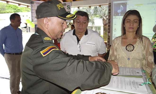 En-el-Meta-entregamos-reconocimientos-a-la-Red-de-Participación Cívica