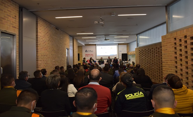 Expositorios Salón Jorge Isaacs