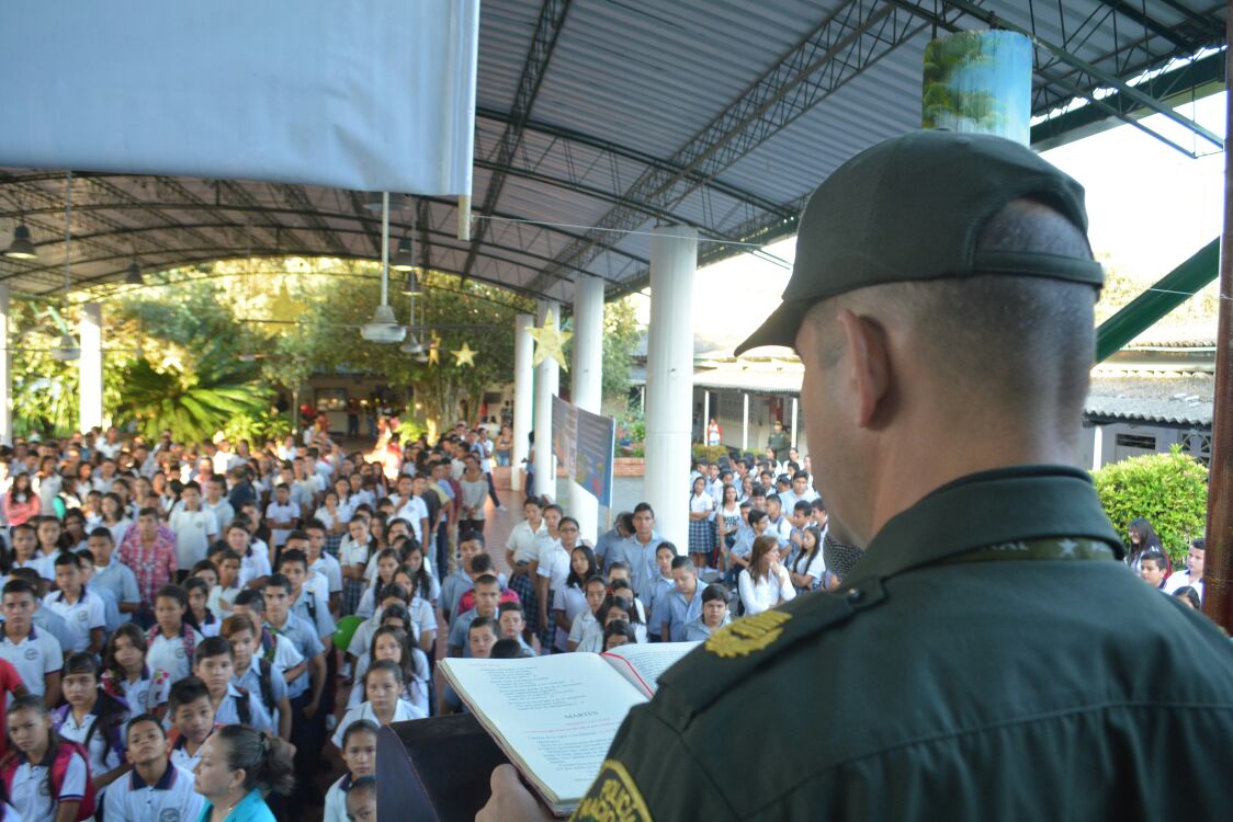 De regreso a clases- Policía Santader